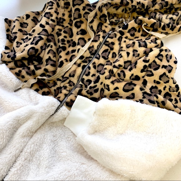 🆕Leopard Print Full Zipper Up Hoodie White - Picture 7 of 8